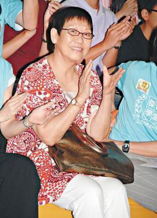 做人要有梦想不然跟咸鱼有区别,做人无梦想同条咸鱼有什么分别