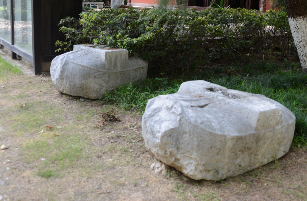 孔庙庙碑,长兴孔庙大成殿