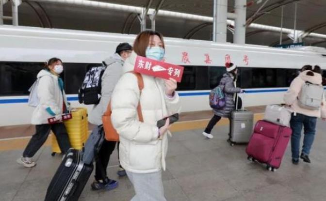 东北财大超给力，寒假暖心“包机”送学生回家，真的是羡慕了