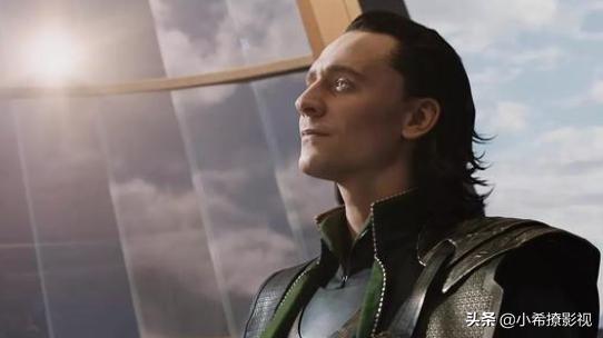 抖森汤姆希德勒斯顿五大迷人之处,抖森汤姆希德勒斯顿亮相上海