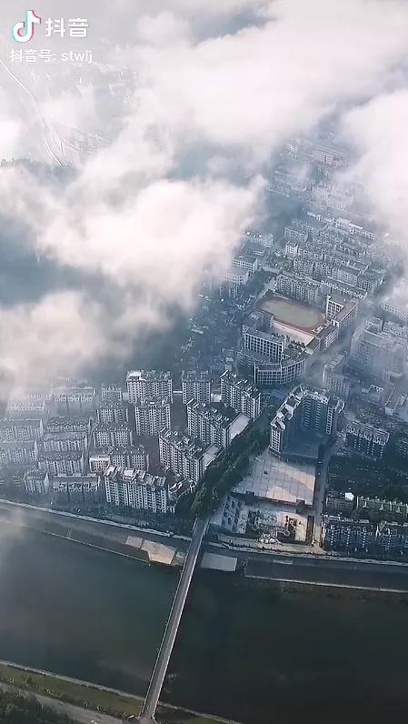 没有丁真，多少人知道理塘？丨地球知识局