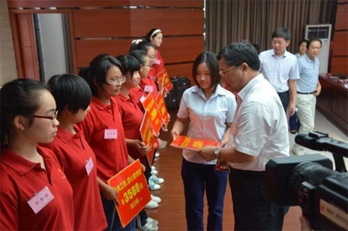 贫困生上学都有哪些渠道,贫困大学生上学