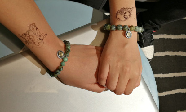 情侣手链推荐高颜值可以合在一起,情侣手链推荐小众品牌一对ins