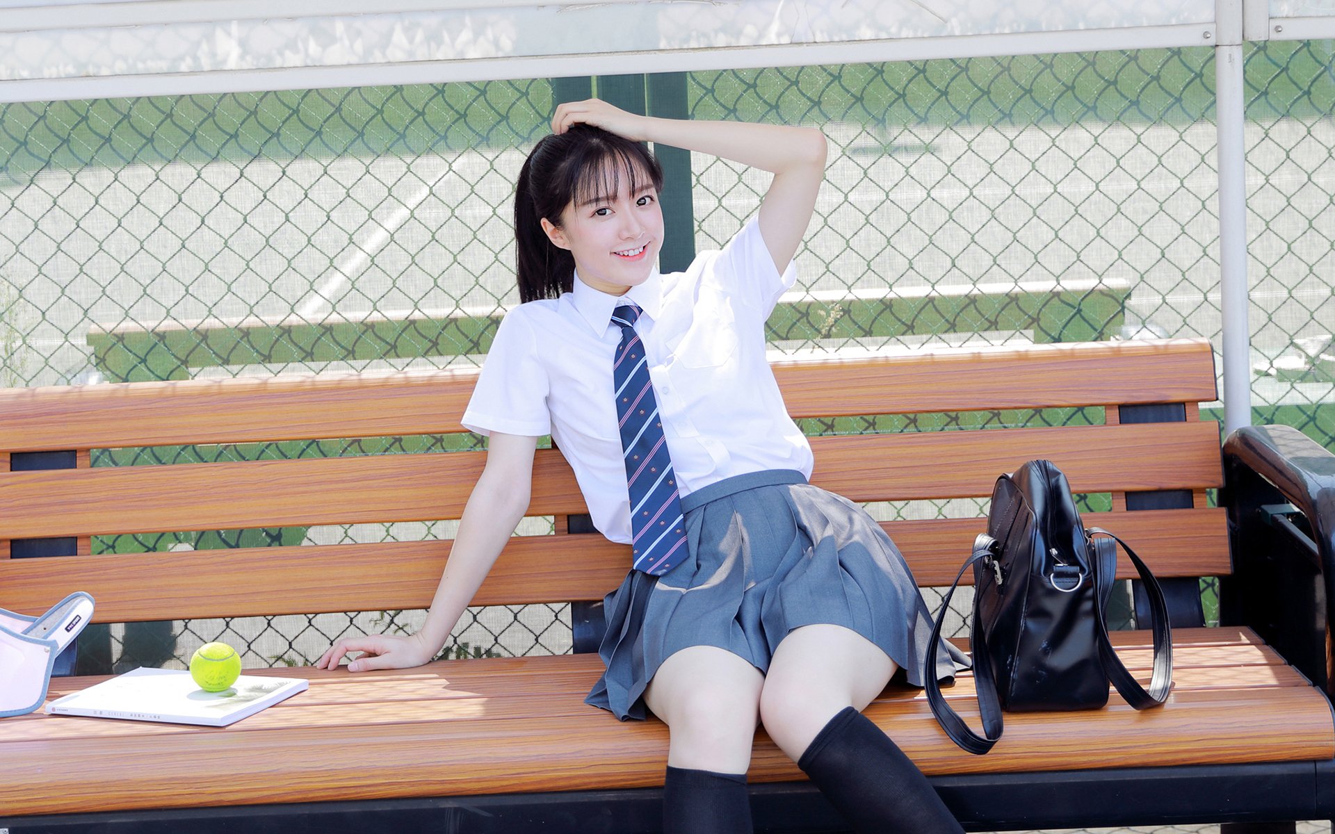 学会这三招轻松告别飞机场，H妹分分钟变身甜而不腻的翻糖少女