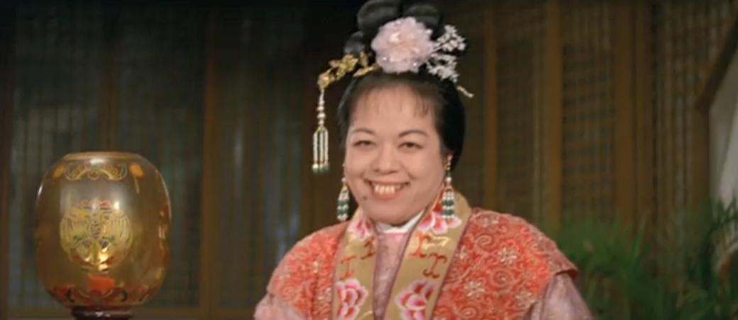 新郎嫌弃新娘长得丑不肯洞房电影,新郎以为新娘很丑不肯揭盖头