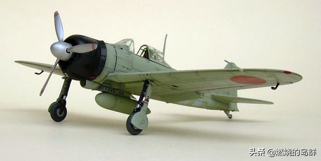 用数字说话：欧洲明星喷火和亚洲空霸零战哪家强？