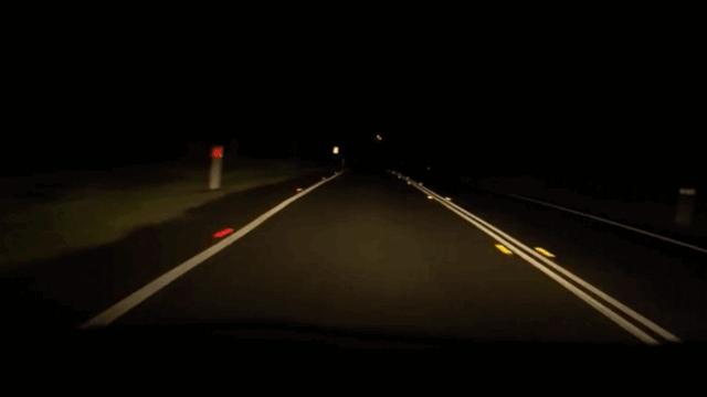 大灯改装灯光秀,桑塔纳大灯改装夜晚效果