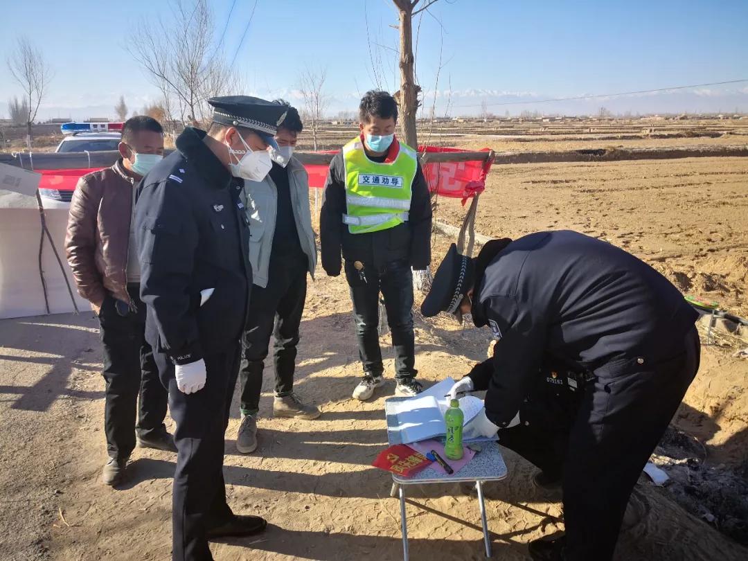 疫情面前党员冲在前,疫情防控勇当先党员干部走在前