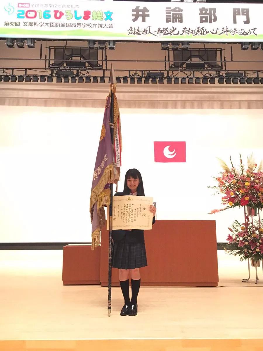 她是纯欲风的病娇女，被15家公司疯抢，昭和系甜妹有多大魅力？