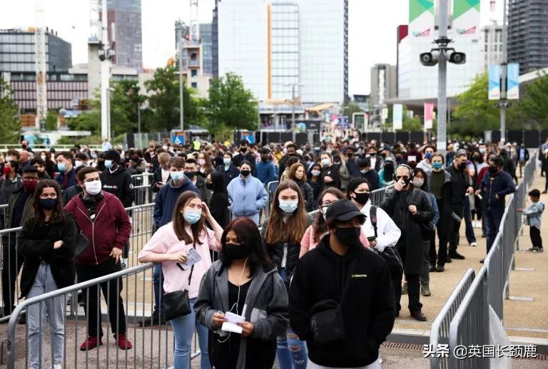 *锁封**有望在7月5日结束！英国各地大型接种点投入使用