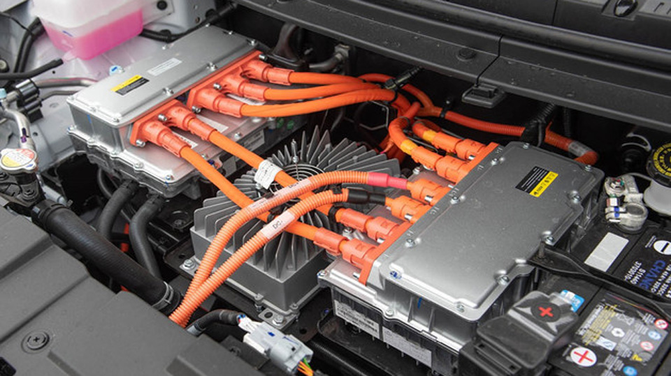 大通eg50mpv纯电动车,大通eg5和eg50的区别