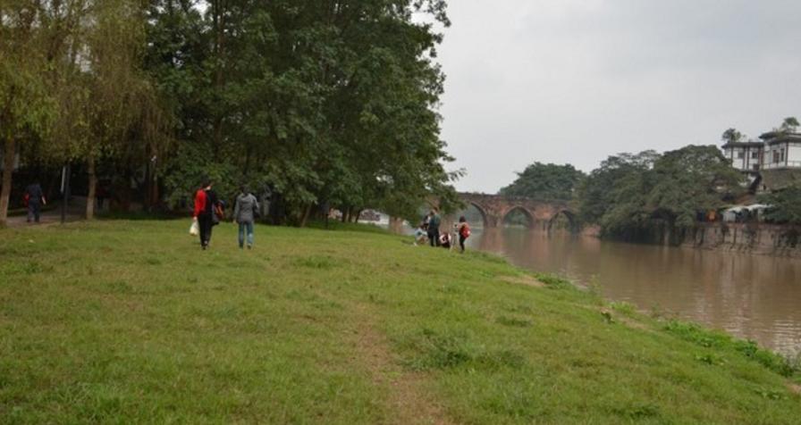 五一成都周边游推荐邛崃,成都被游客挤爆了