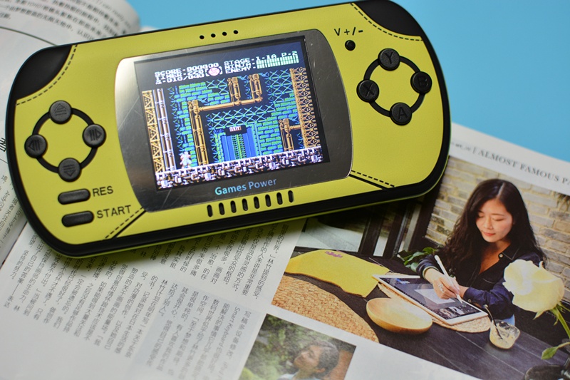 边玩游戏边充电的充电宝,边玩游戏边充电好的充电器