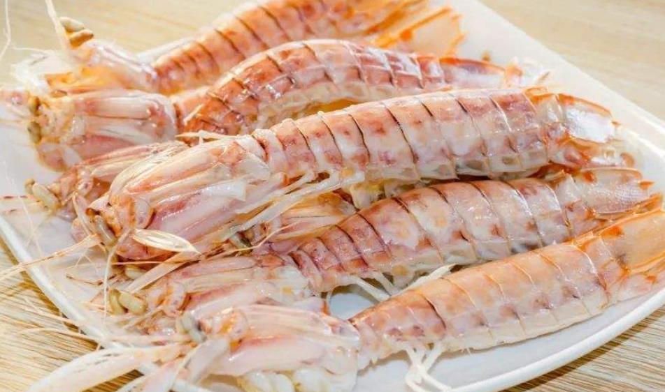 吃皮皮虾的正确吃法,吃皮皮虾说没有处理干净