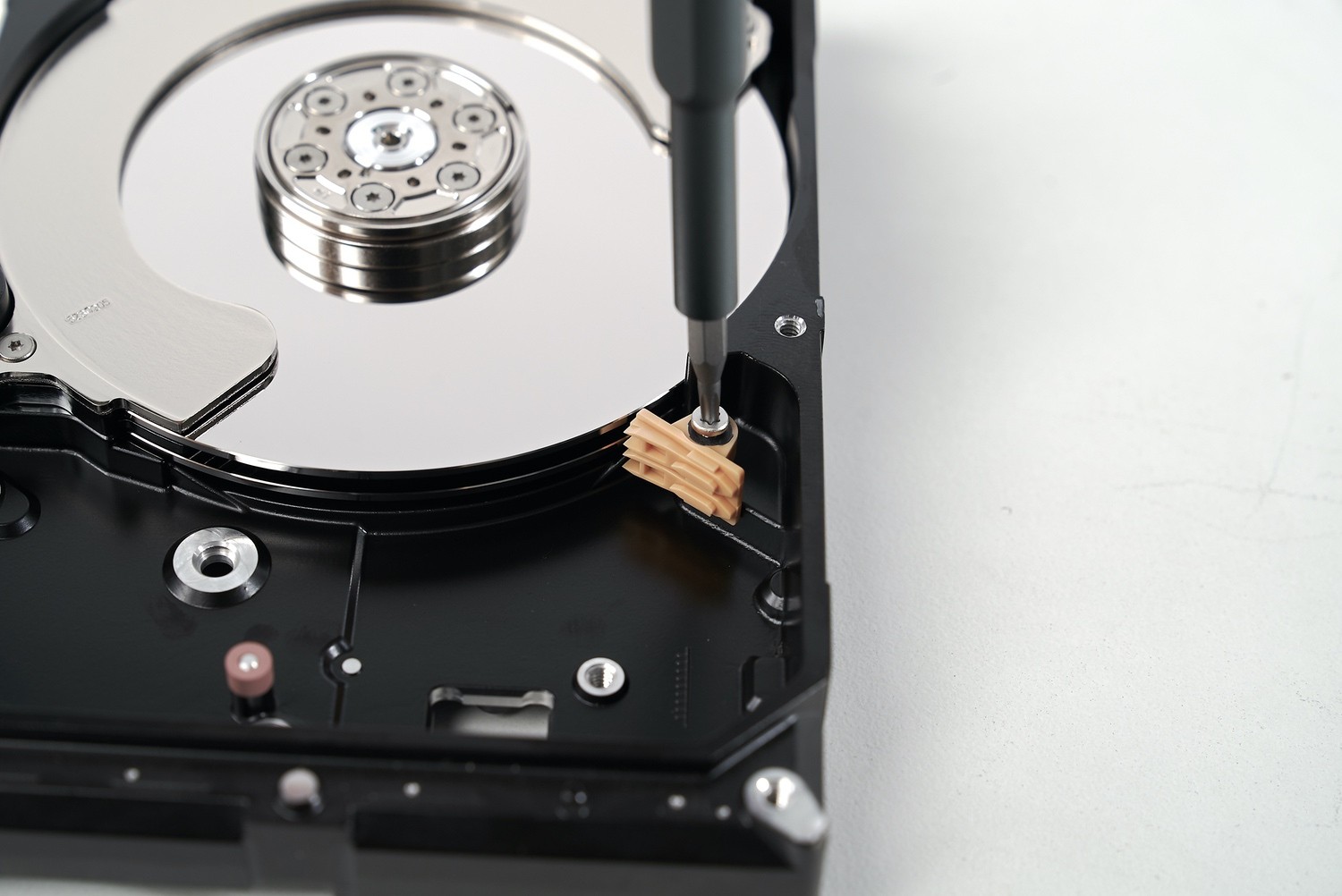 机械硬盘拆解价值,机械硬盘有什么拆卸价值