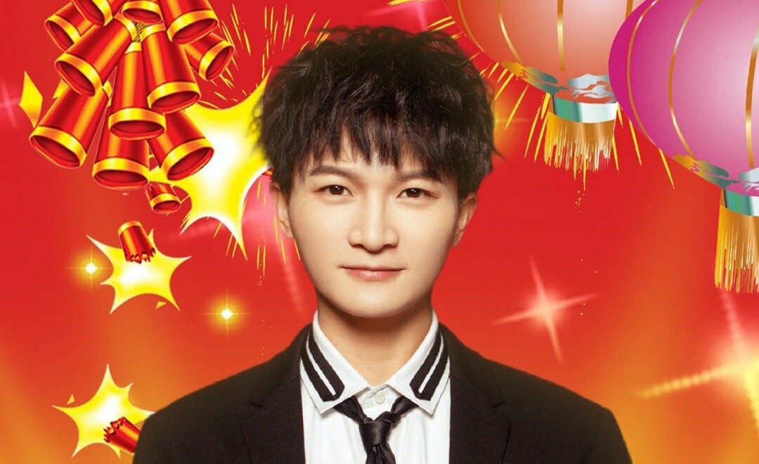 布丁凡尔赛式追星:一直喜欢宝藏男孩周深,他的天籁之音深得我心