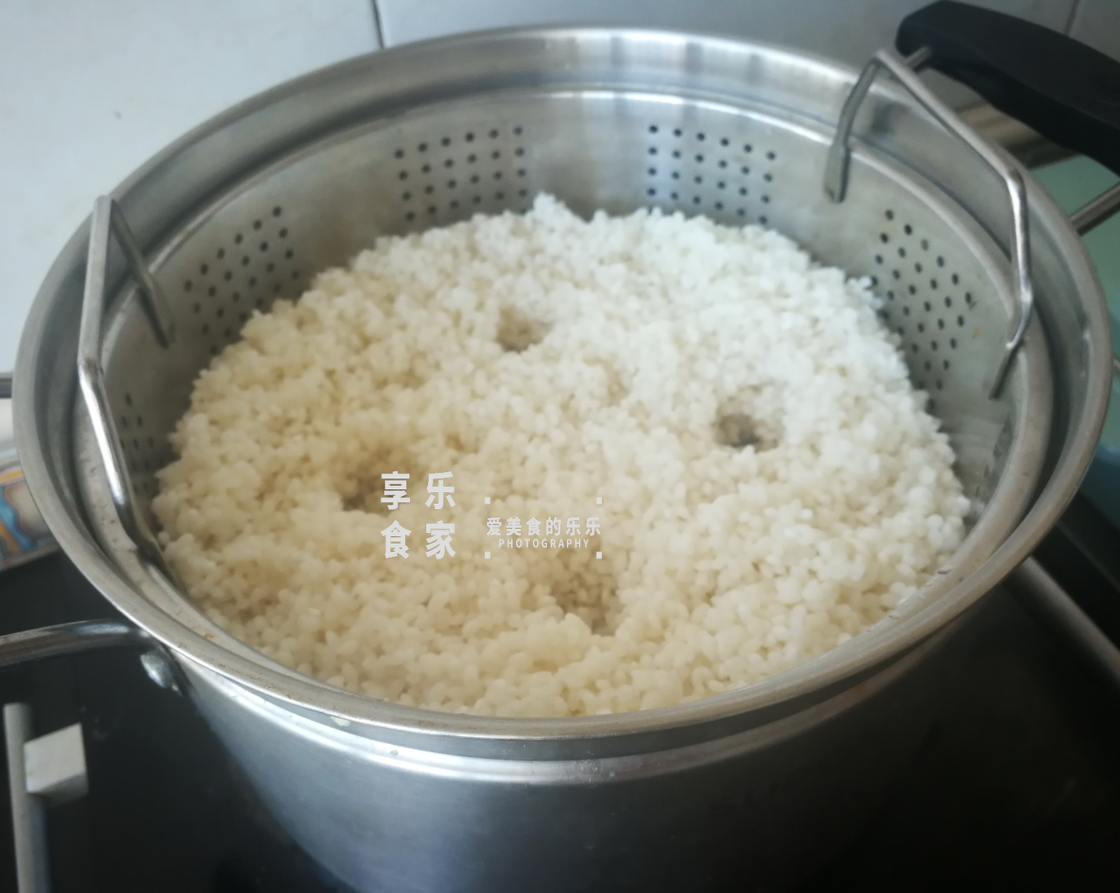 美食米酒酿制方法,自己做的酒酿上面长黑毛还能吃吗