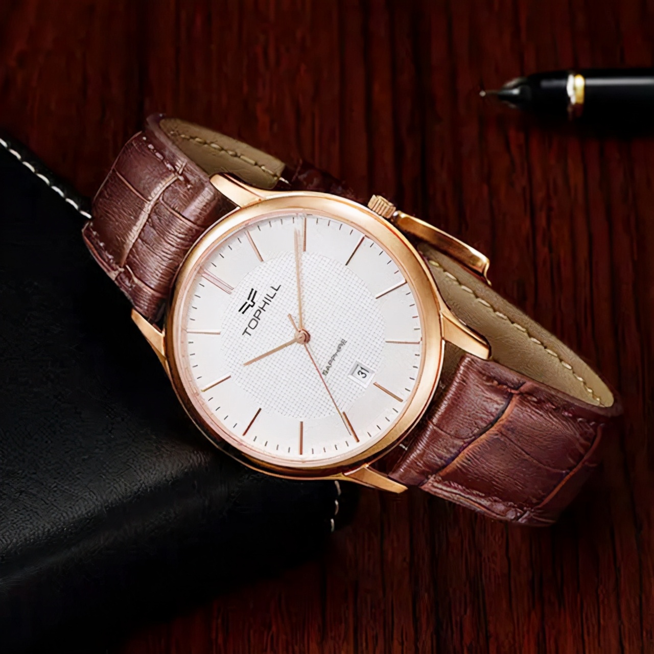 披露：毛*东泽**、周恩来、*小平邓**都戴什么手表？