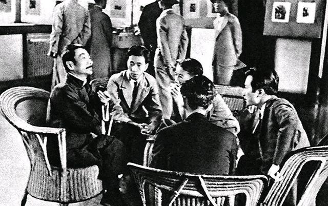 鲁迅是个什么样的人？北大教授：恶搞的祖宗