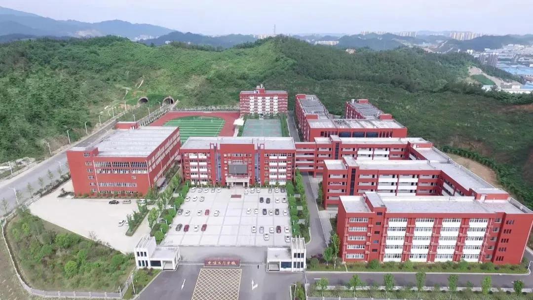 十堰这所学校送给房县学生一份特殊礼物,请查收