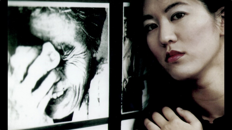 没有她世界依然在绽放,没有她的世界就没有存在的必要