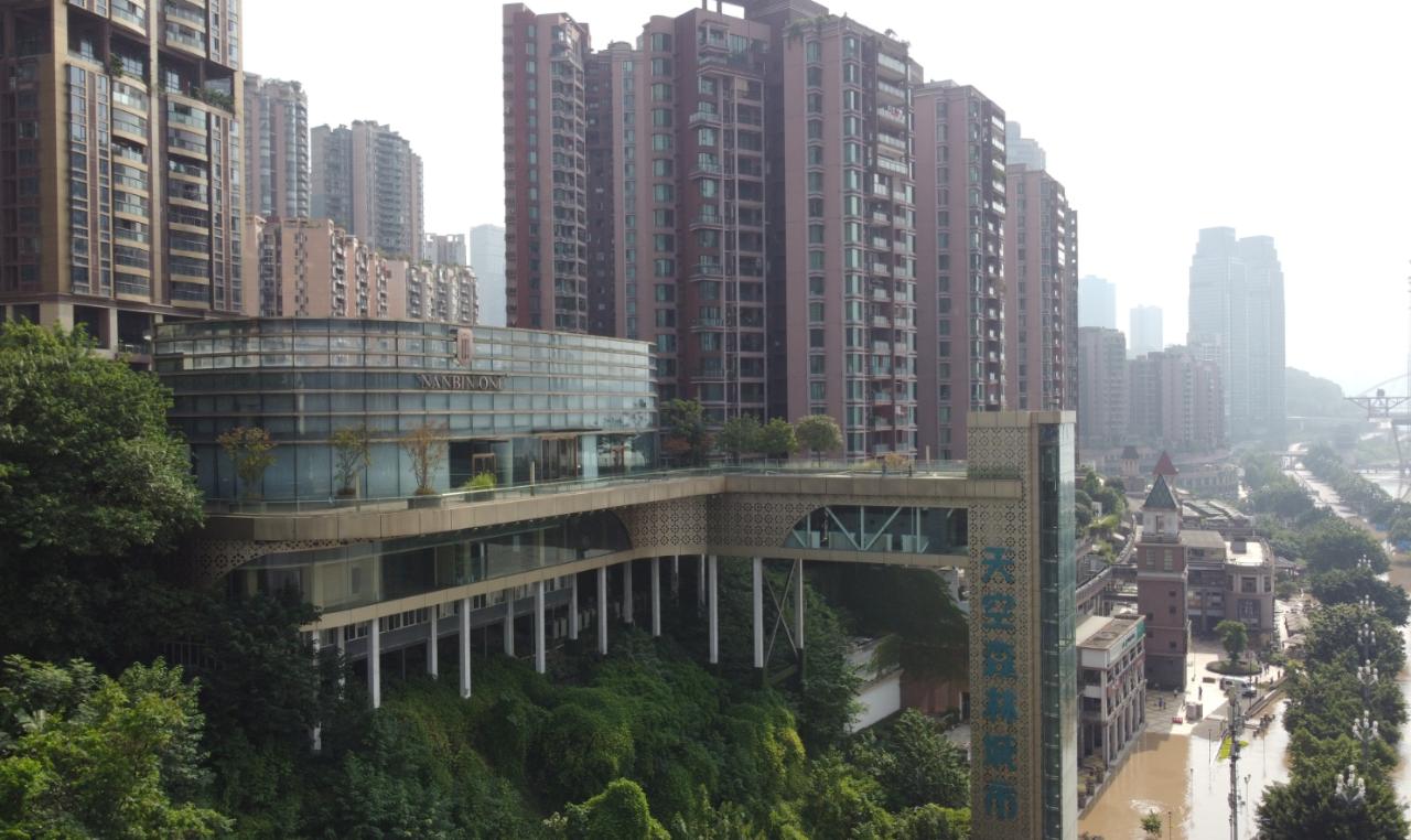 重庆南滨路最好的房子,重庆南滨路三大神盘惊现烂尾楼