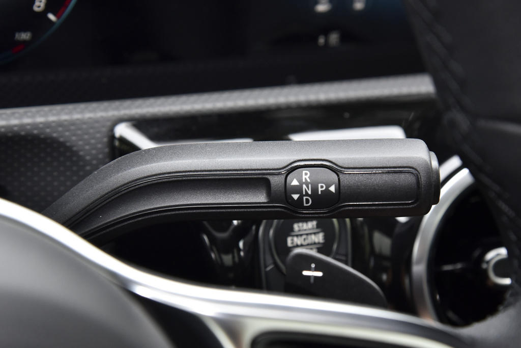 预算20w入手奔驰a级,同样预算选揽运还是揽胜