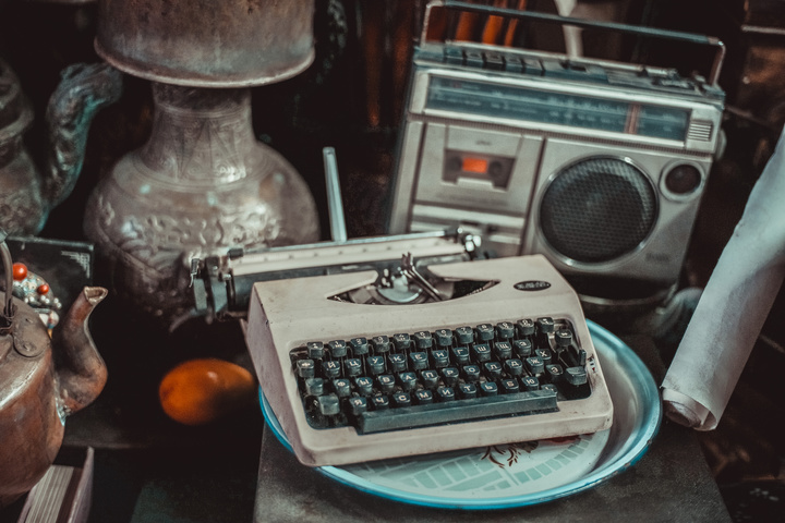 亮佳鸿华二手市场属于成都哪个区,亮佳鸿华二手市场在三环路外吗