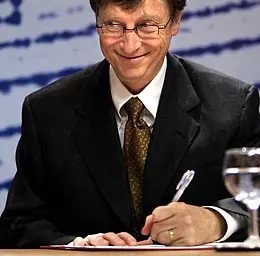 孩子左撇子要不要纠正？不当方式会带来伤害，左撇子的优势明显