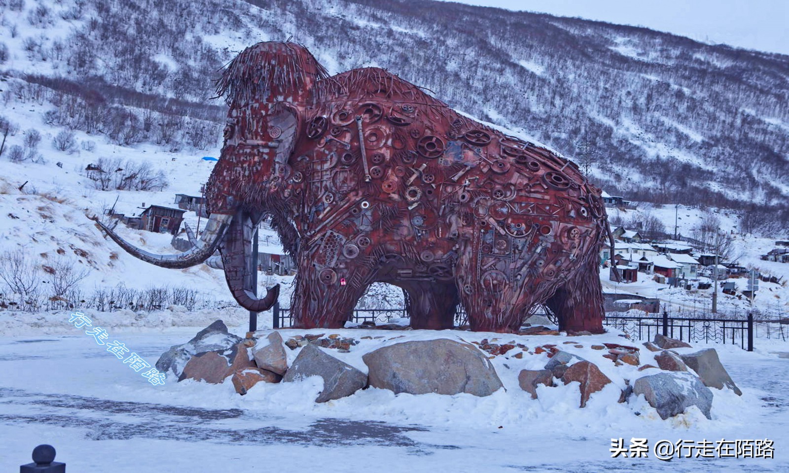 黄金之城马加丹：离最近城市2200公里，猛犸象牙按公斤卖