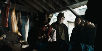 一部丧到爆的英剧,好看又沙雕的英剧