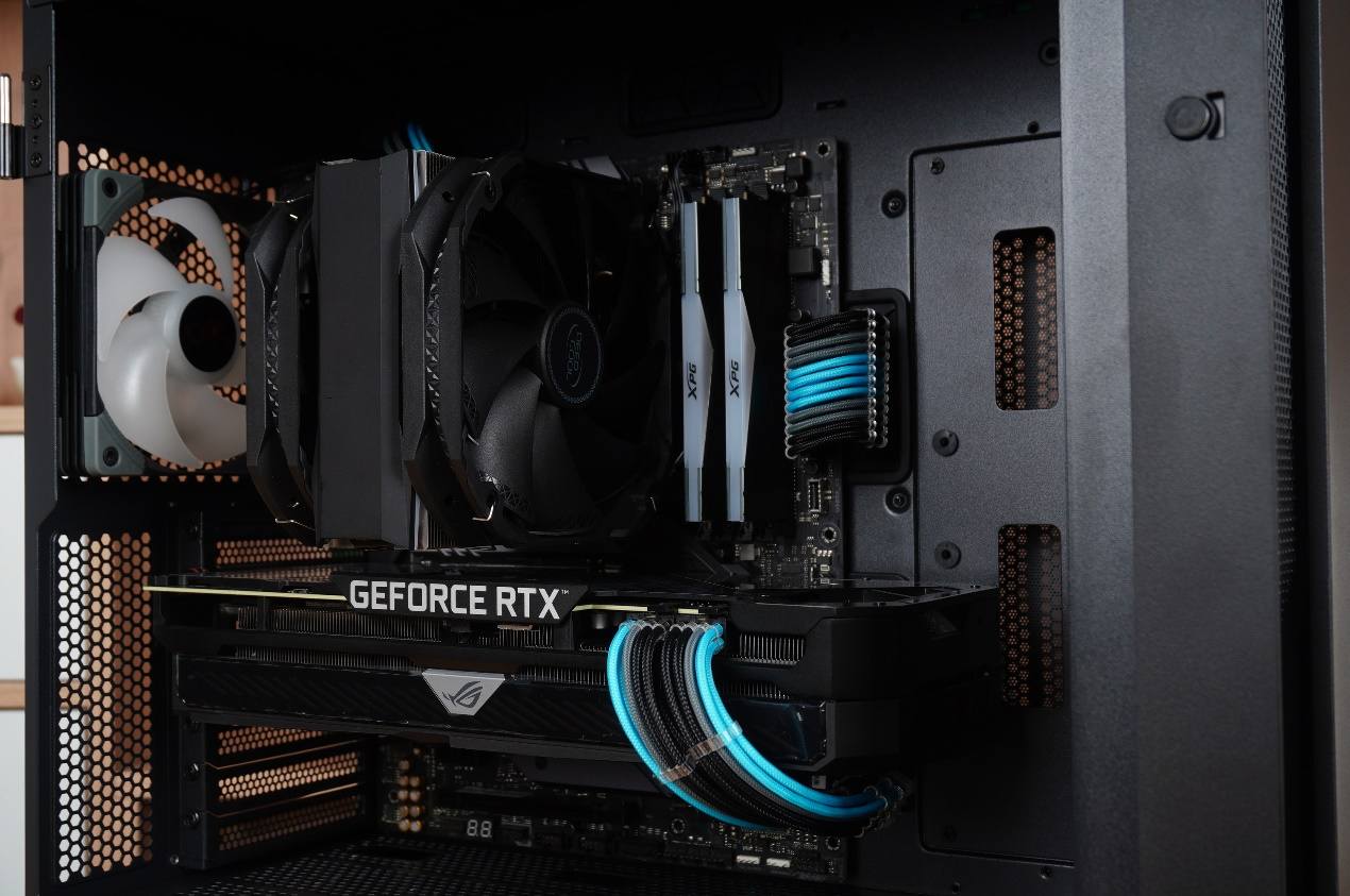 爱国者yogot20机箱,爱国者yogok1新机箱