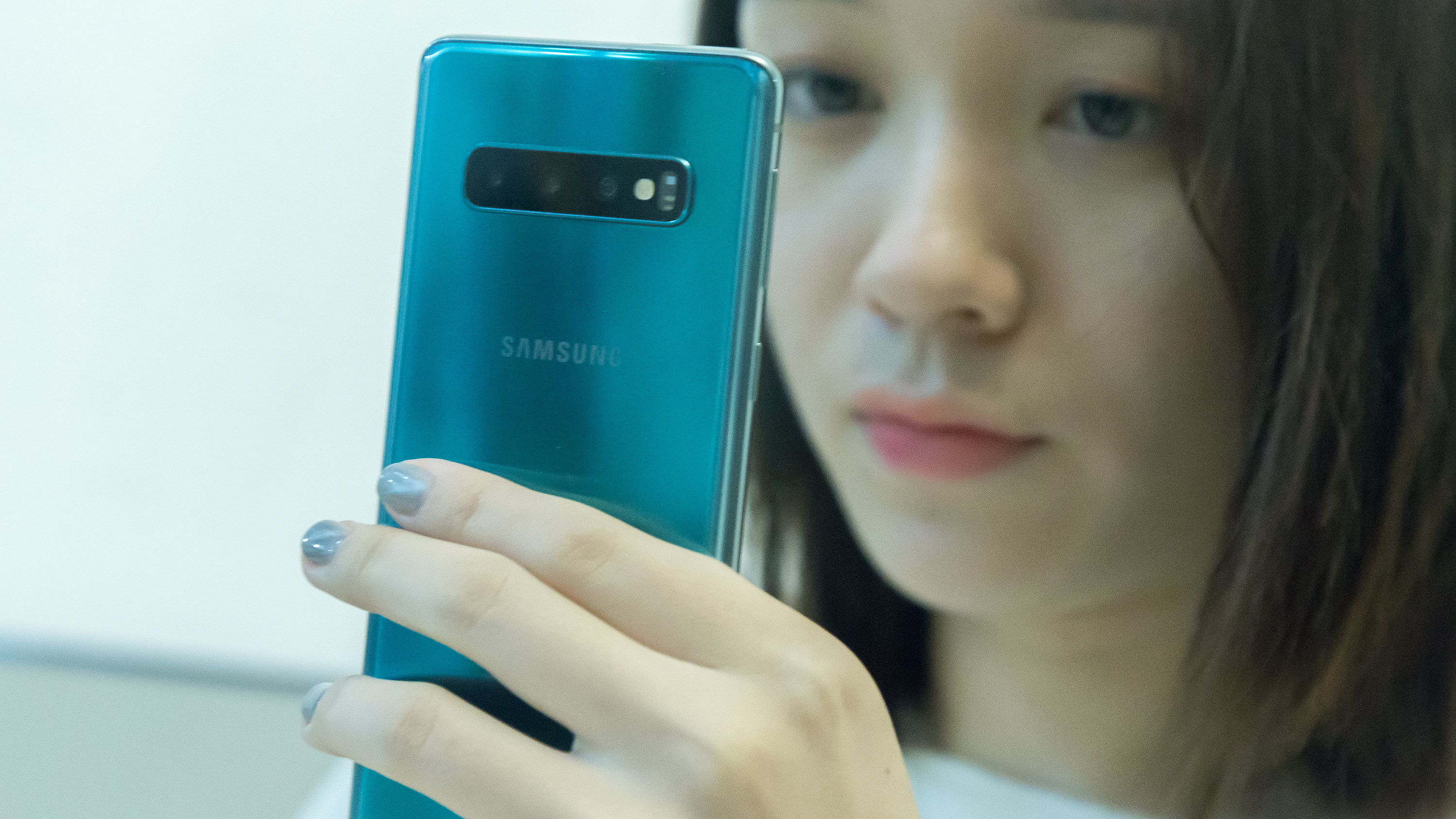 三星s10+升级安卓12,三星s10是机皇吗