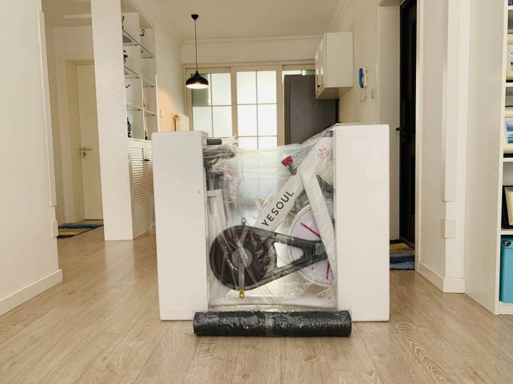 野小兽动感单车哪款比较舒适,一台动感单车