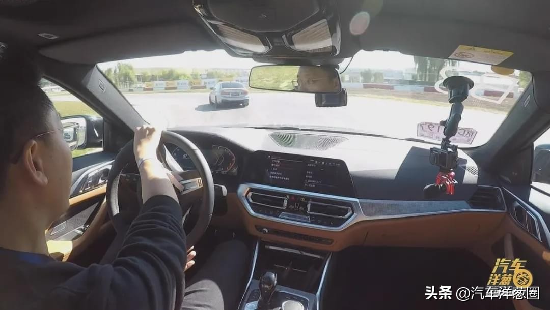 新一代宝马4系试驾,宝马4系双门超帅视频