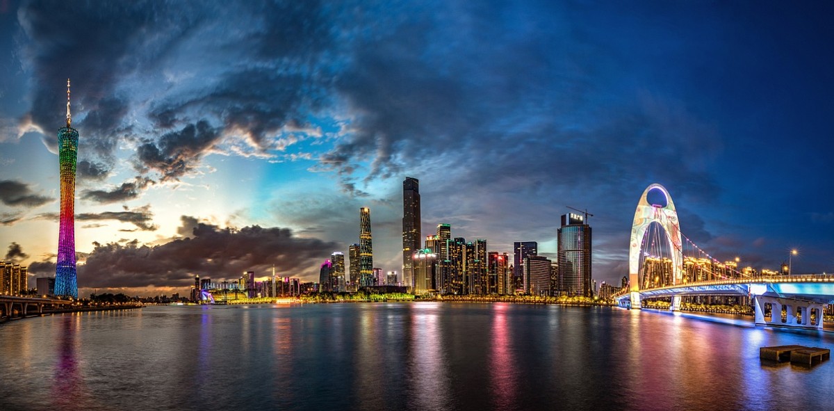 都江堰三江汇流是哪三江,中国真正三江汇流的城市