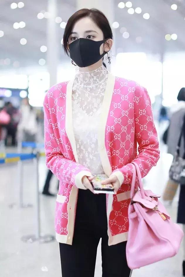 周冬雨的大胆穿搭,周冬雨正确穿搭