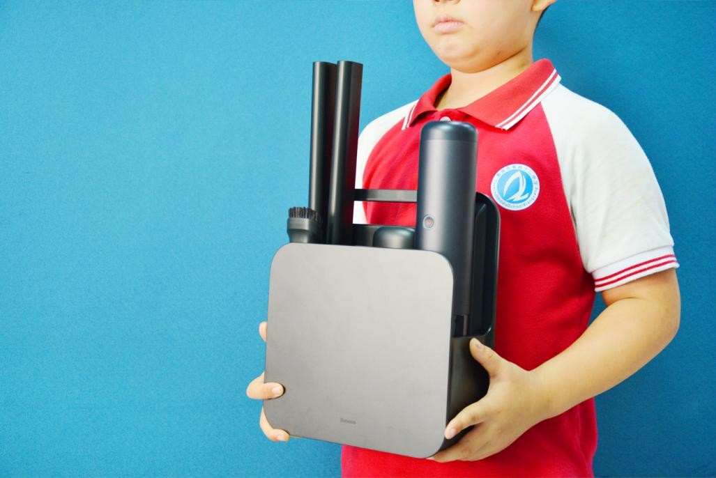 高颜值超迷你，倍思H5家用随手吸尘器测评