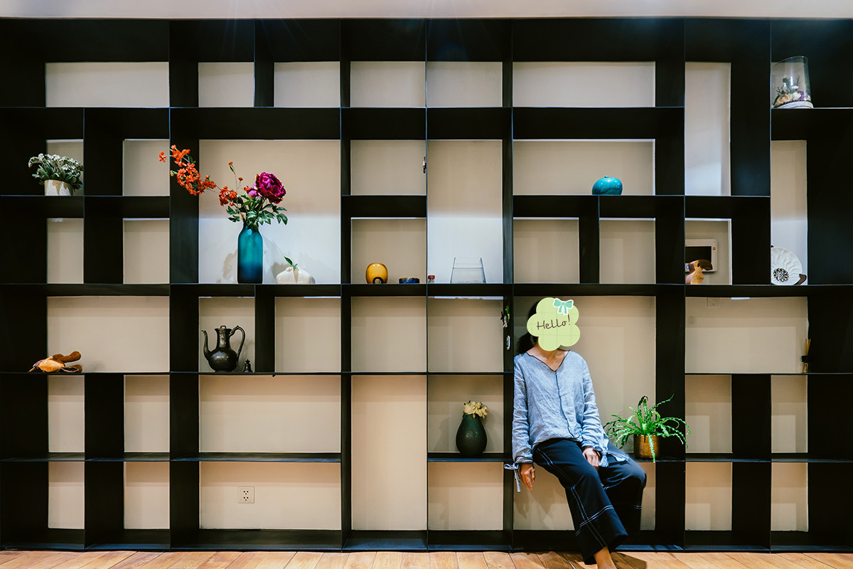 客厅卧室打通隔断折叠推拉门,门挨门相邻两套房打通装修效果图