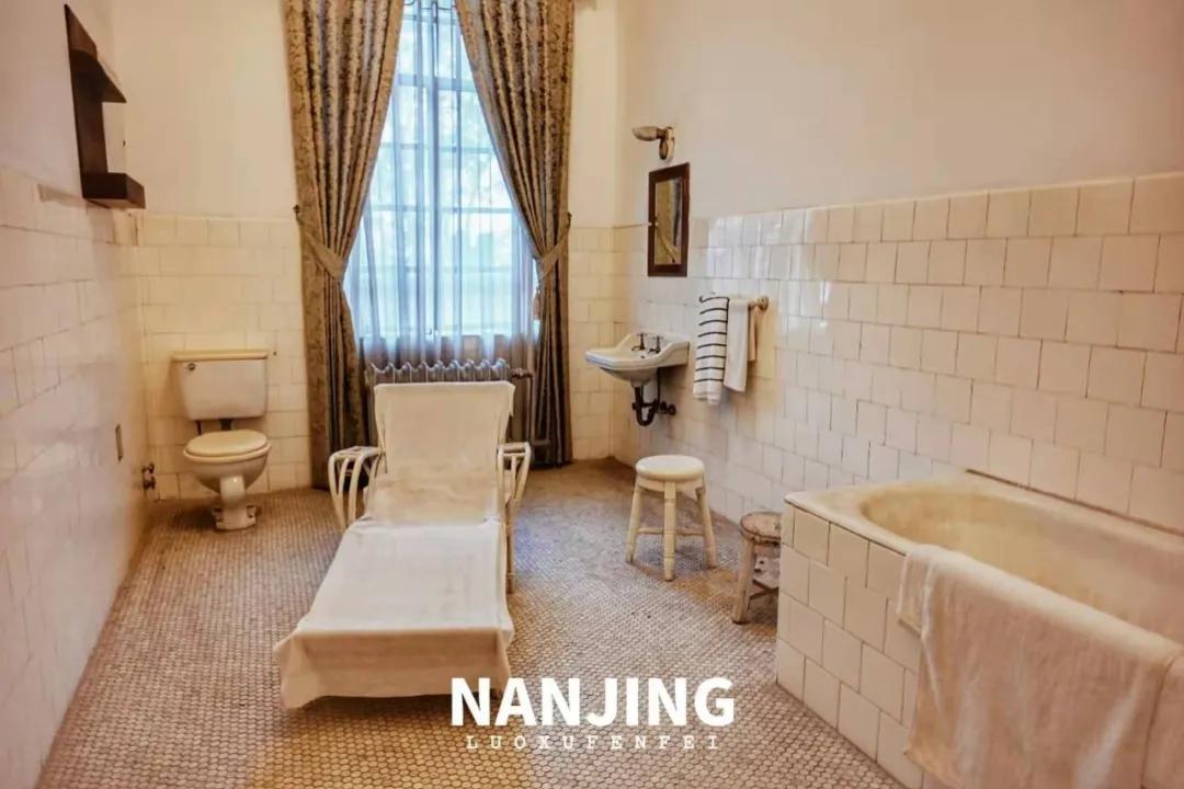 玩完南京去哪里玩景点推荐,南京钟山风景区秋天一日游攻略