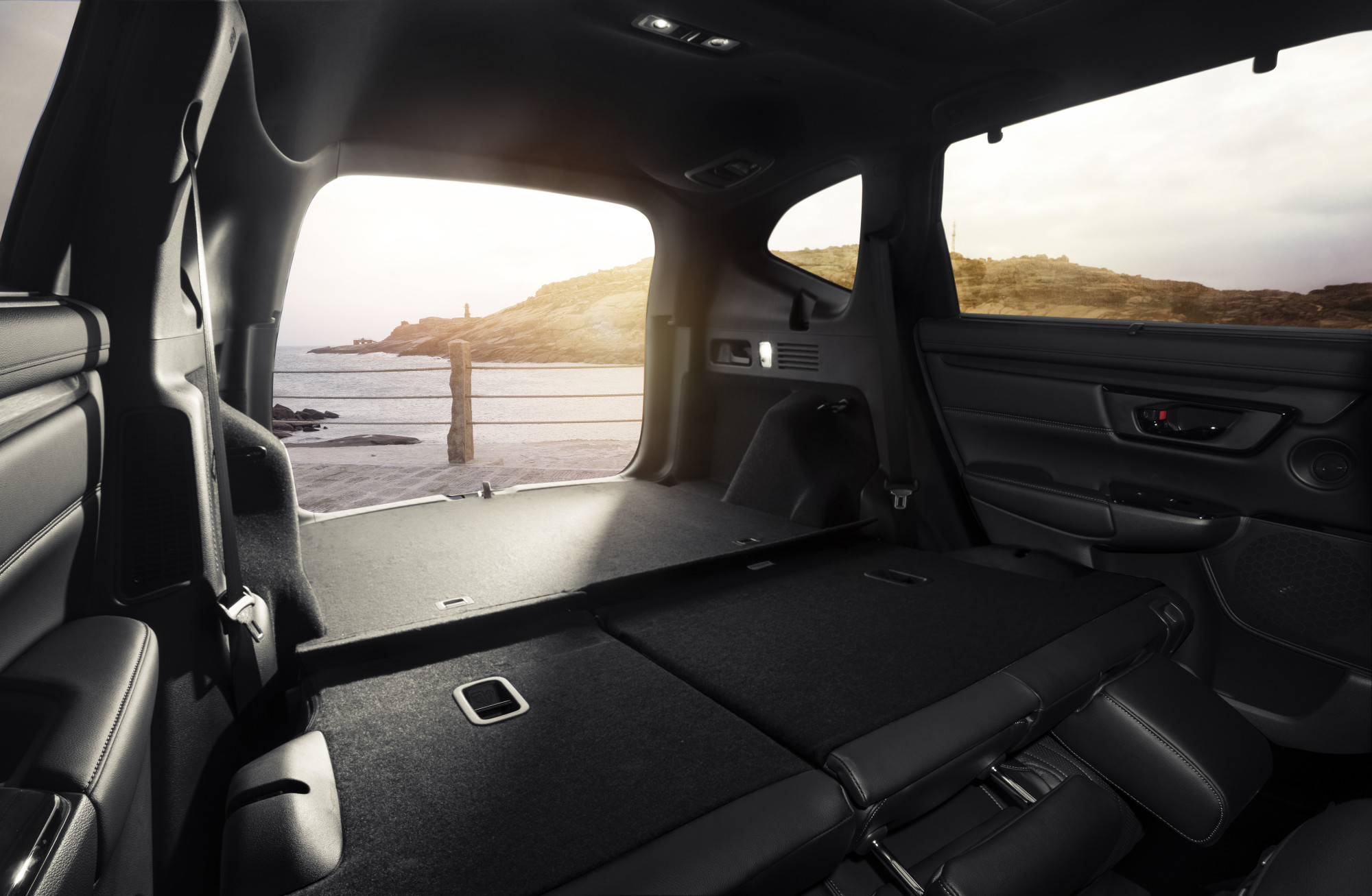 本田皓影和宝马x3哪个好,皓影和宝马x3