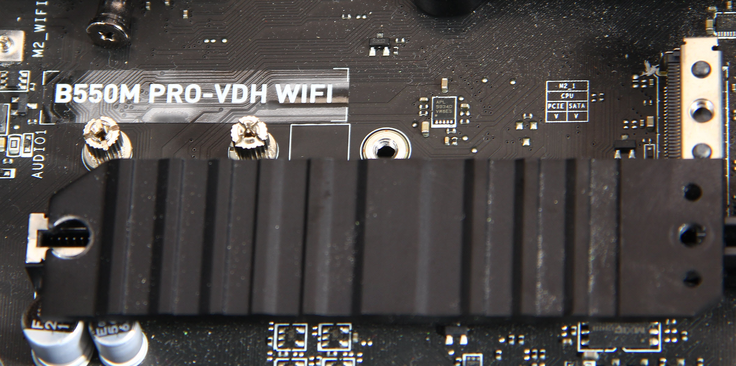 有一种含蓄叫锐龙，明明是个高手，偏偏装作很平庸