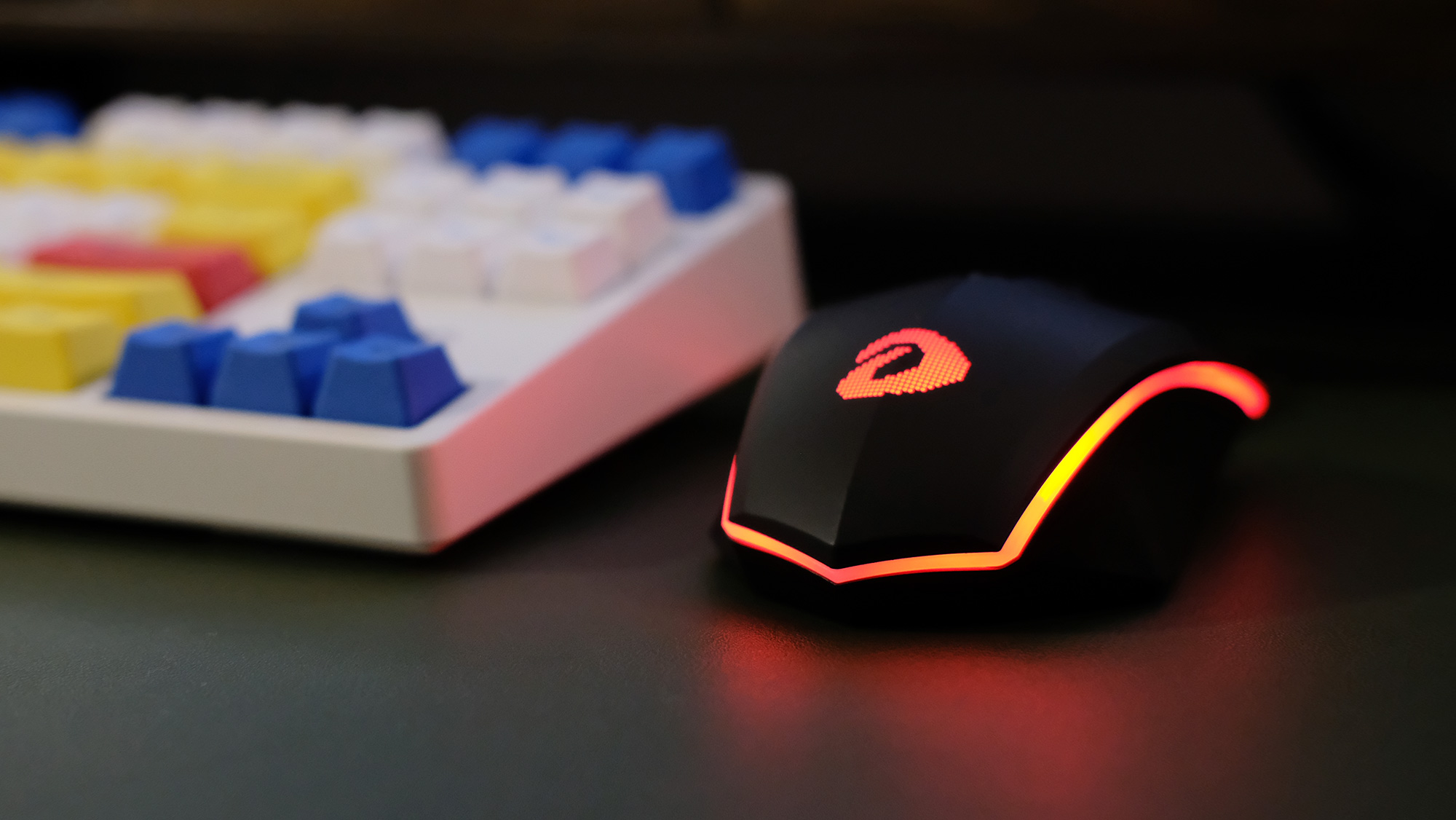 达尔优em910荆棘紫,达尔优em910白色与黑色