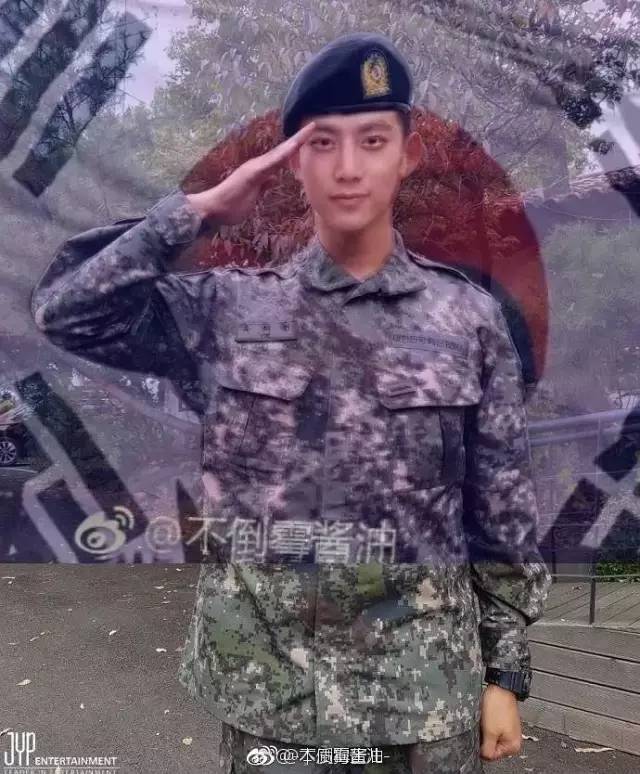 动手术也要服兵役，掰手腕把手掰断，玉泽演到底是个啥样的男神?