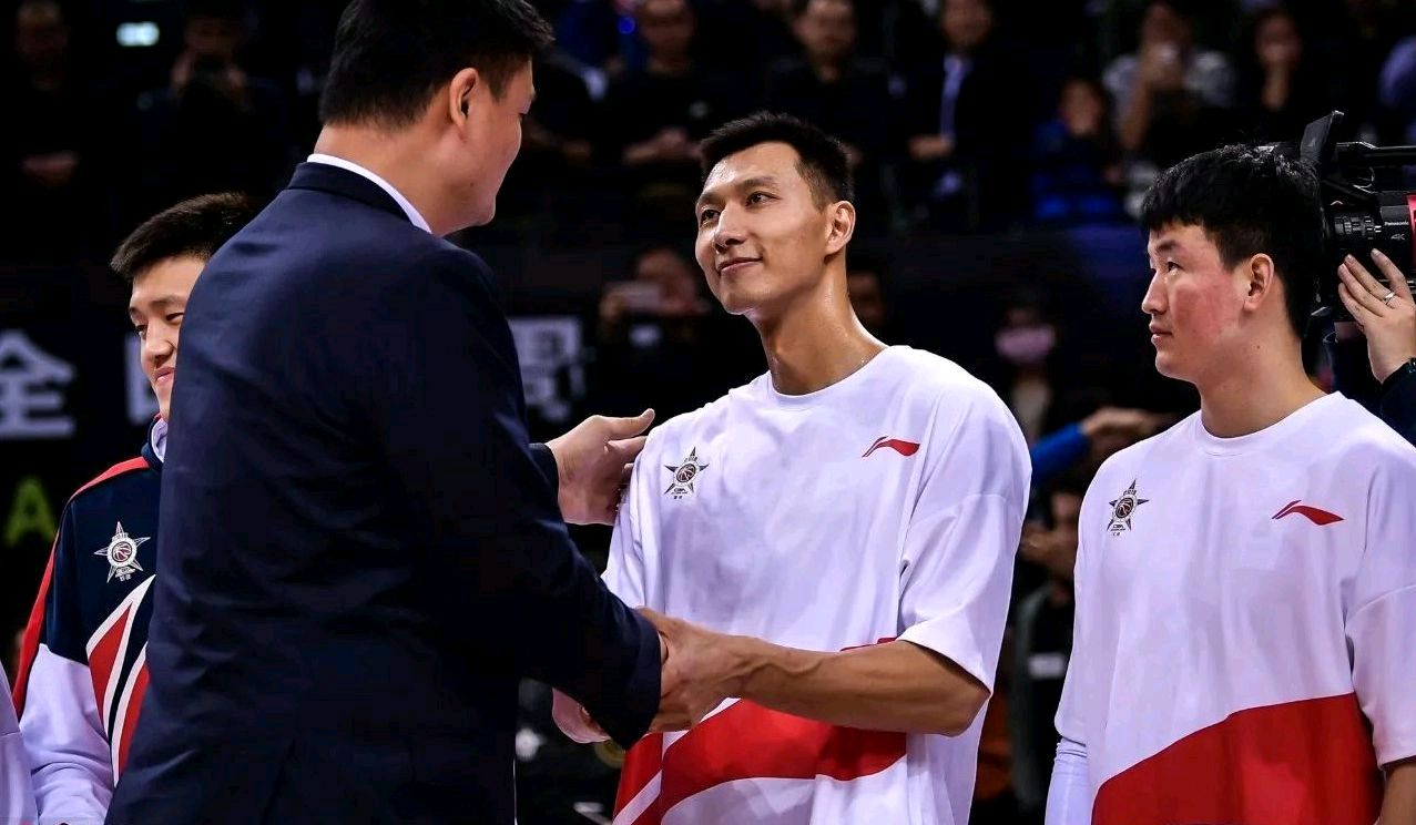 cba现役百大球星郭艾伦辽宁男篮,cba球员名单周琦