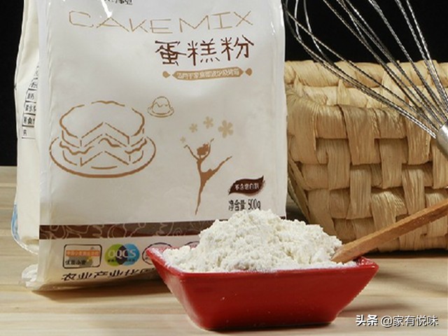 生粉是什么粉啊跟低筋面粉一样吗,面粉里面加的生粉是什么粉