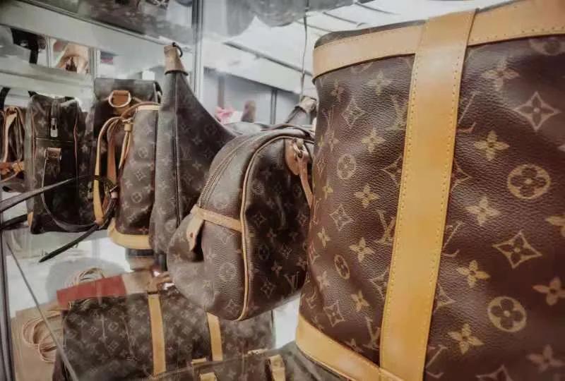 为什么古驰比香奈儿便宜,gucci和香奈儿哪个更高档