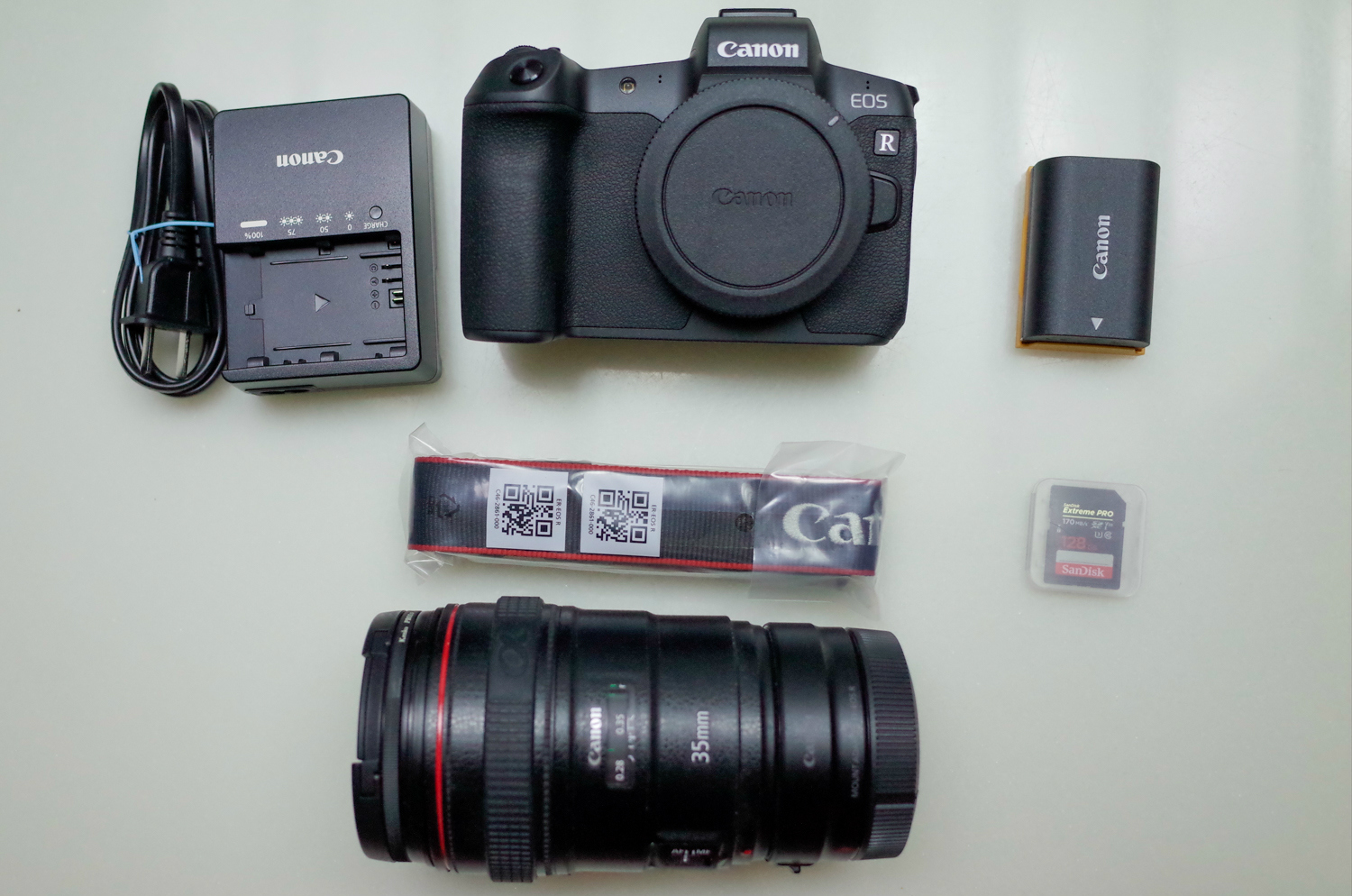 佳能ef35mm1.4l一代,七工匠ef35mmf1.4