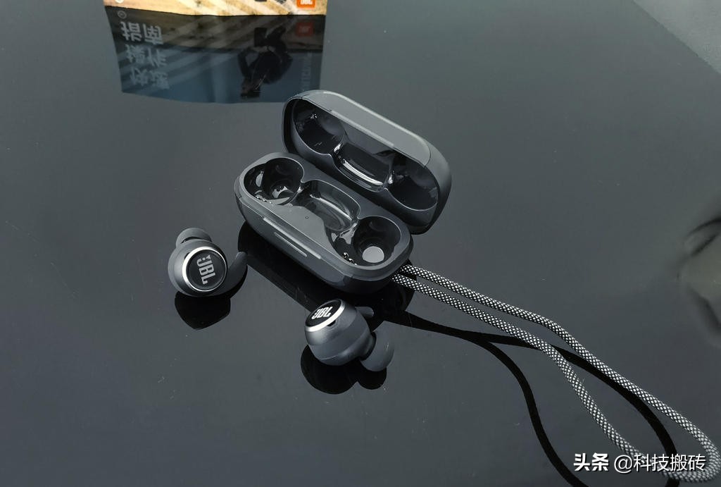 anc降噪耳机性价比之王,哈曼耳机anc