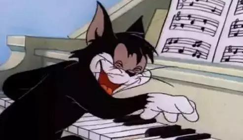 猫和老鼠中的白富美猫，汤姆就没追到过她，因为竞争对手很厉害